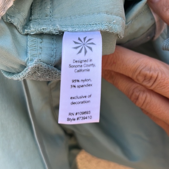 Athleta bermuda shorts - Picture 6 of 6